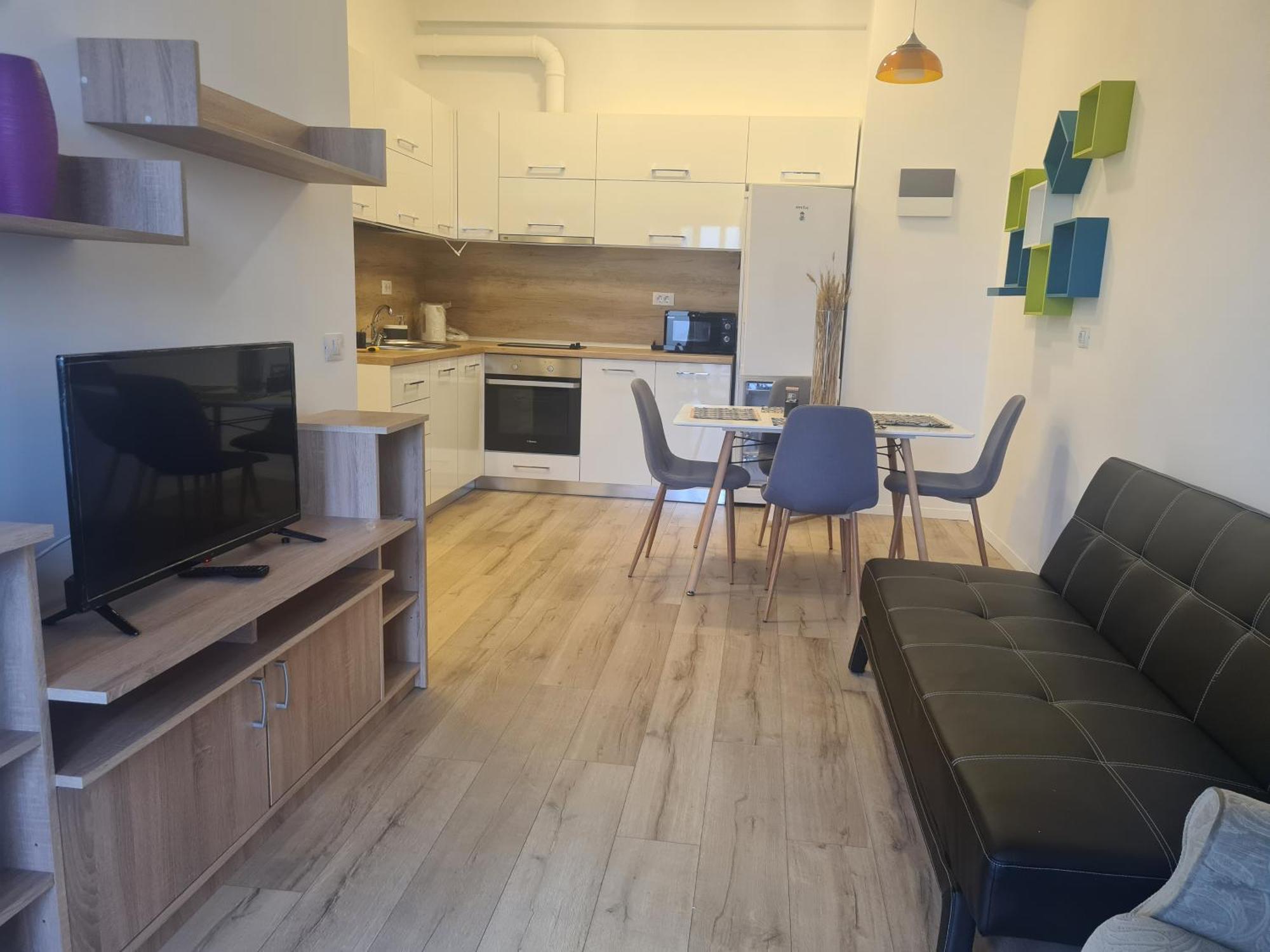 Luxury Central Newapartments One Bacău エクステリア 写真